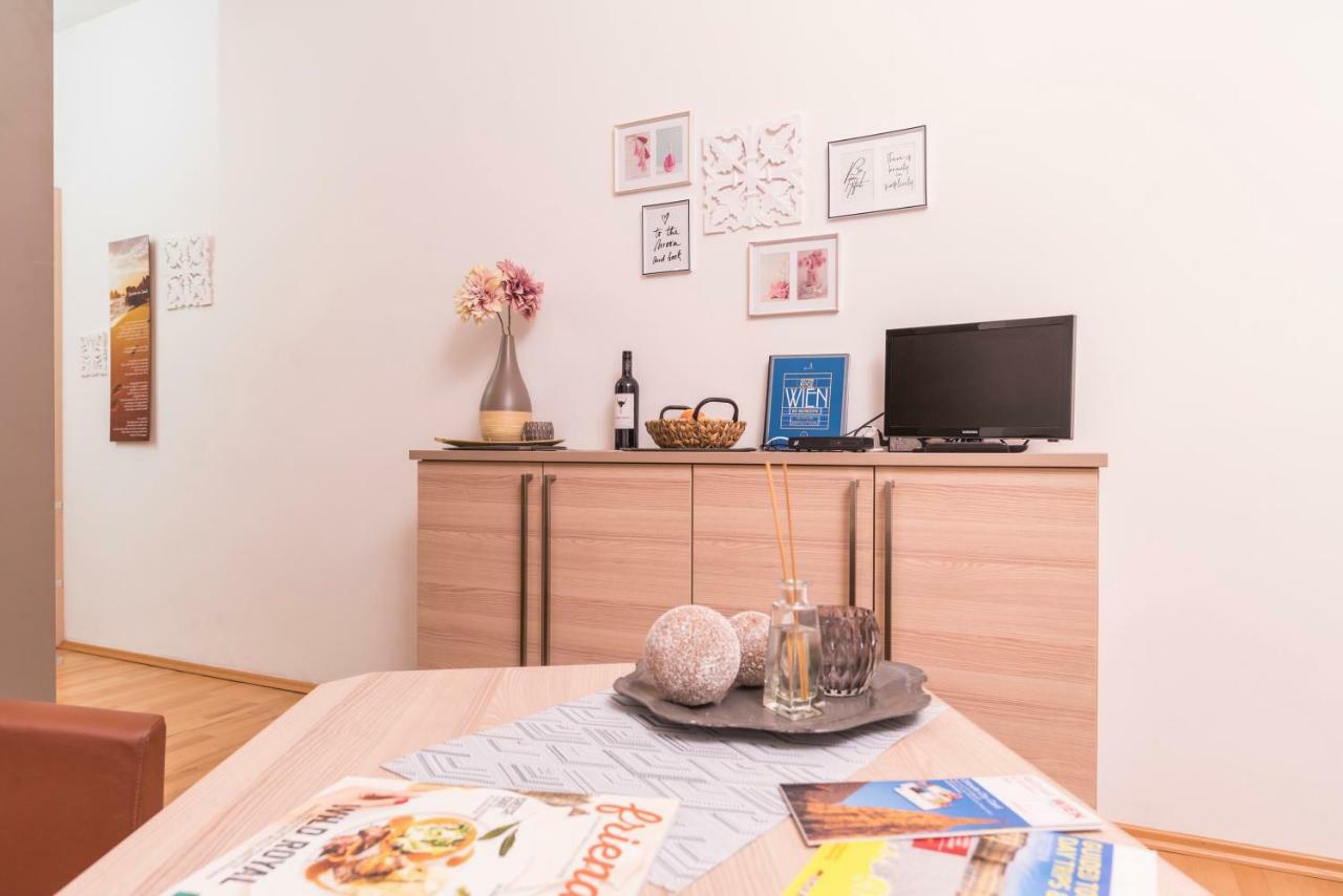 Tiny Hideaway Lägenhet Wien Exteriör bild